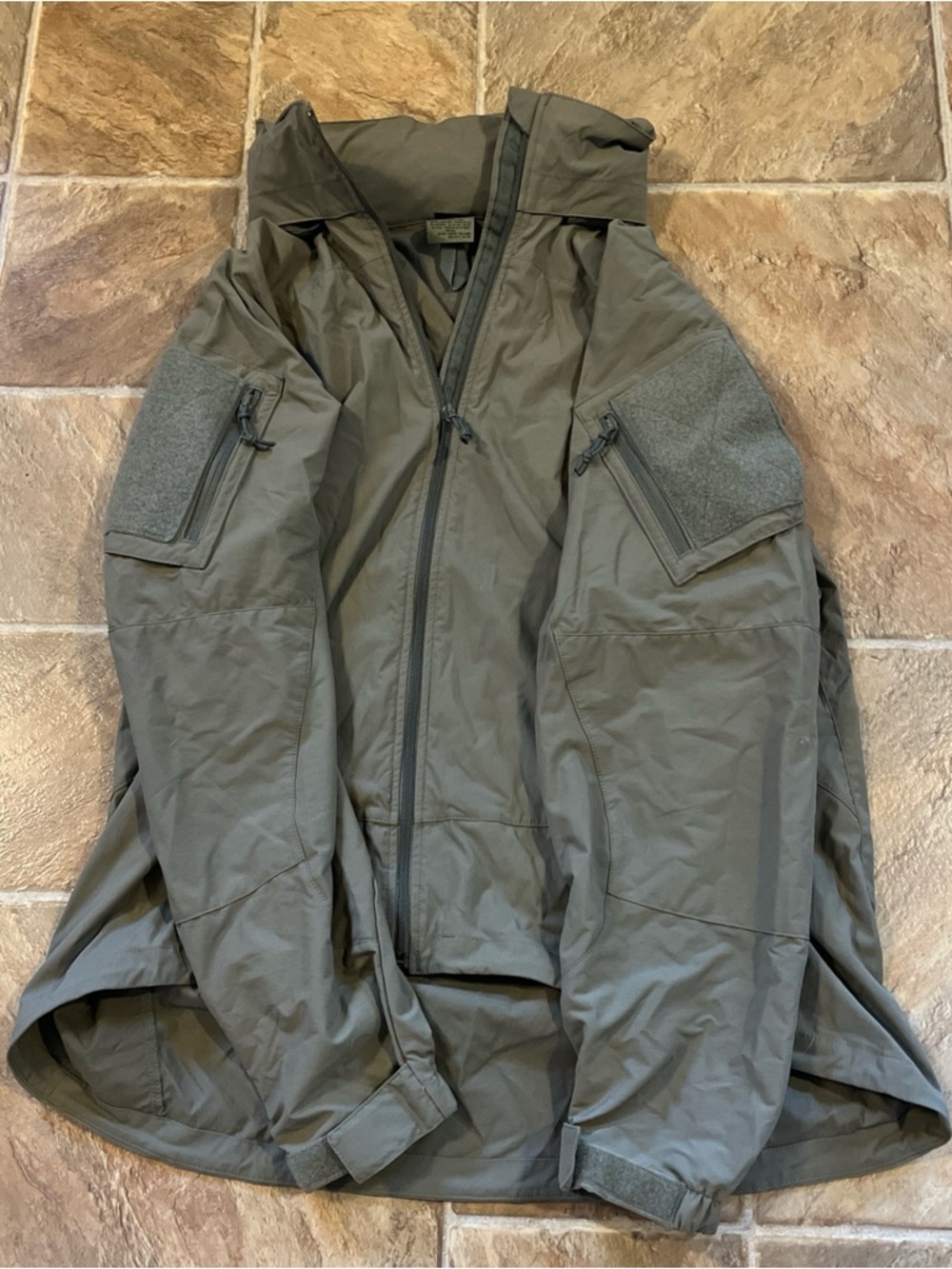 Patagonia M.A.R.S Jacket Mens Large PCU Level 5 Gen II Military Softshell Hooded